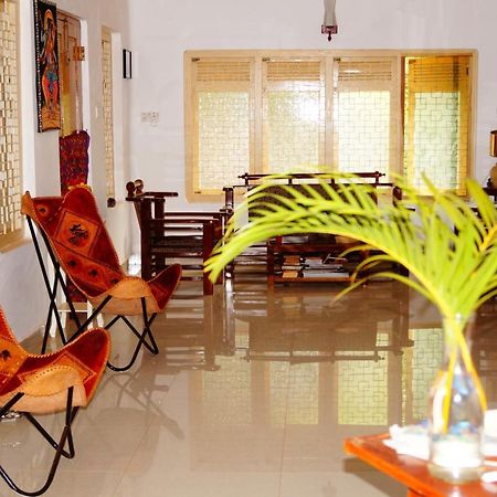 Allens Home Stay Jaffna Extérieur photo