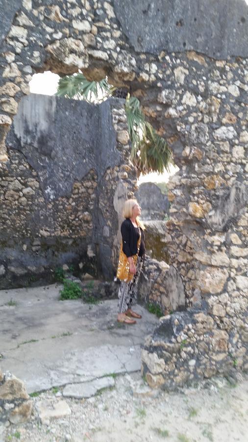 Allens Home Stay Jaffna Extérieur photo